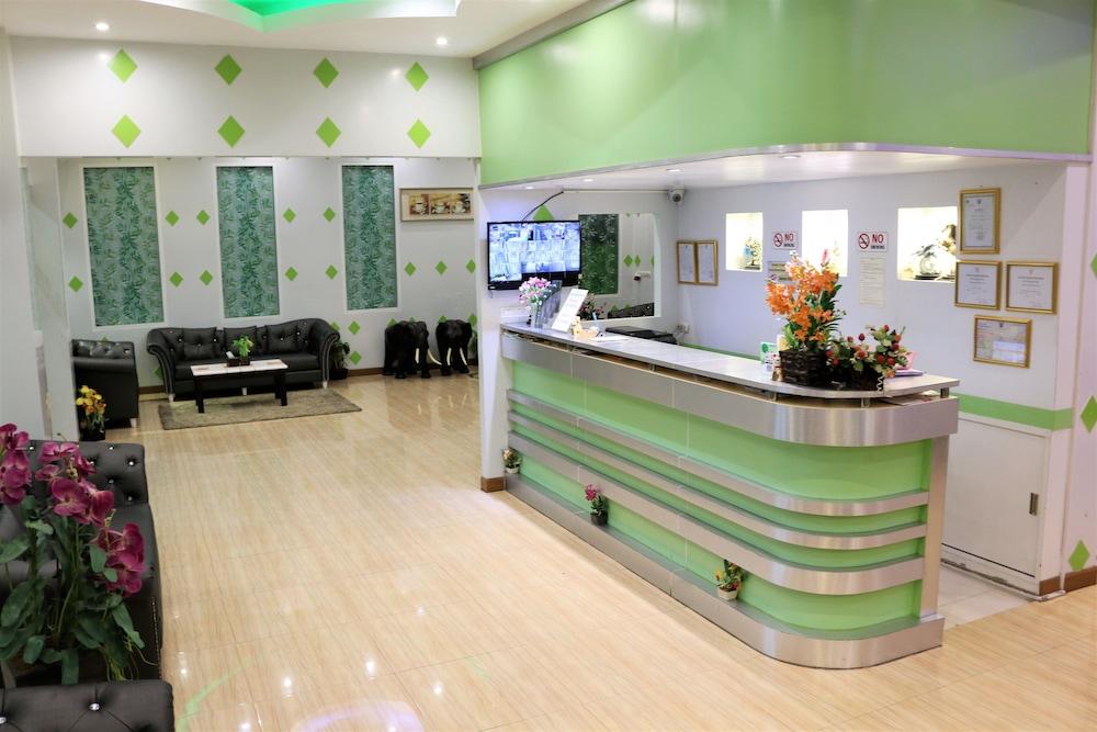 幸运翠景酒店 曼谷 外观 照片