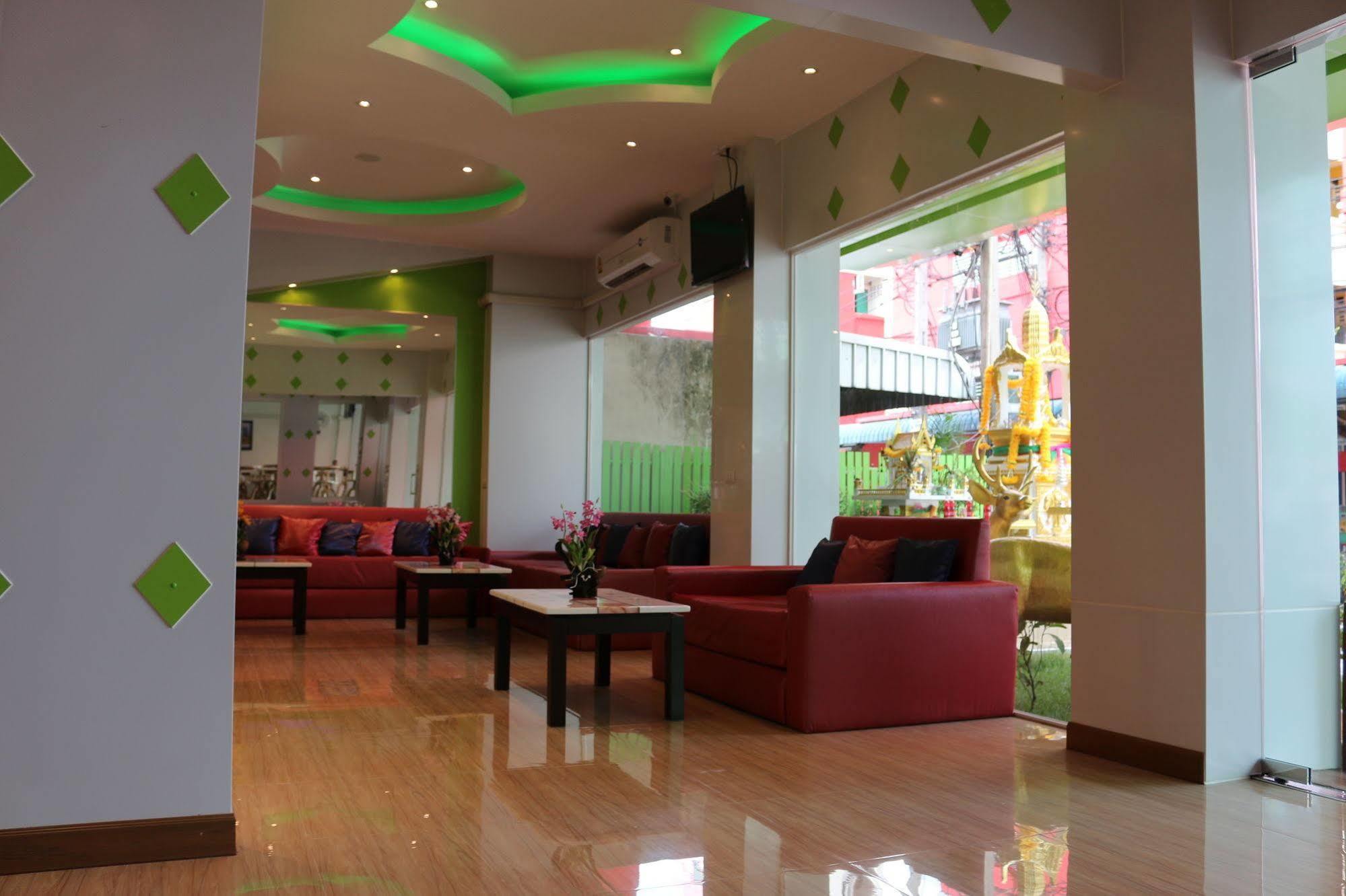 幸运翠景酒店 曼谷 外观 照片